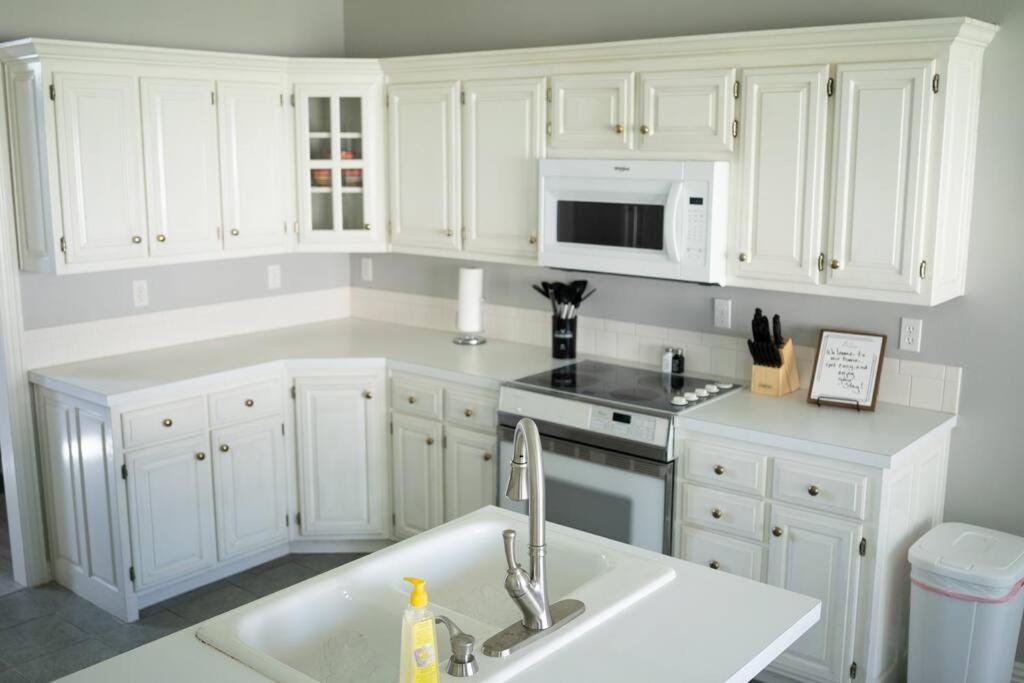 Villa Walking Distance To Coler Mtn Bike - 3Br 2Ba à Bentonville Extérieur photo