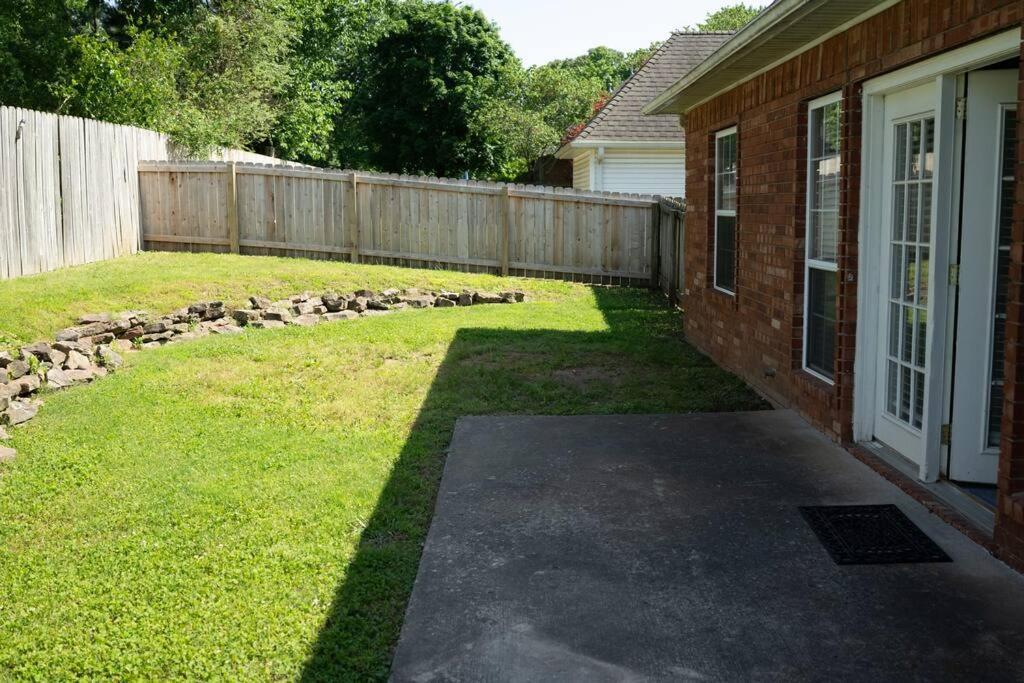Villa Walking Distance To Coler Mtn Bike - 3Br 2Ba à Bentonville Extérieur photo